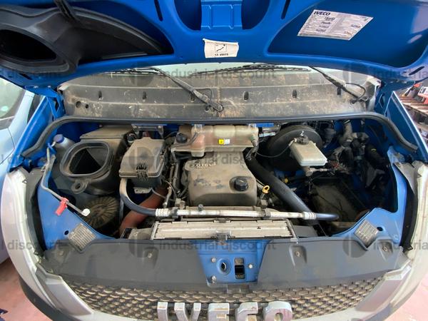 4#9999 Autocarro Iveco Daily in vendita - foto 9