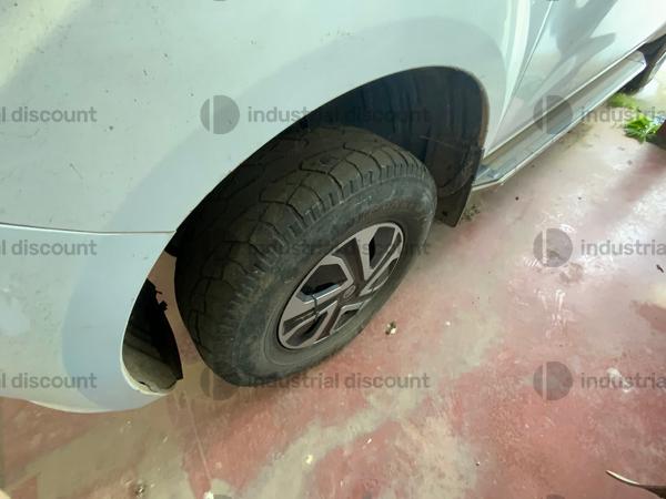 5#9999 Pick up Nissan Navara in vendita - foto 6
