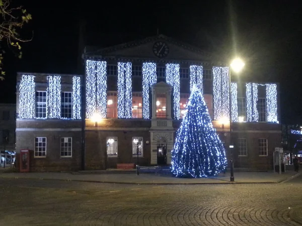 Hire White Flash LED 10m Light String 24v - Image 3