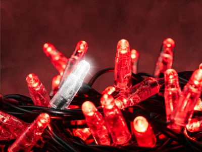 Hire Red Flash LED 10m Light String 24v - Image 1