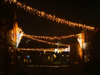 Hire Warm White LED 5m x 50cm Icicle Lights 230v - Image 2