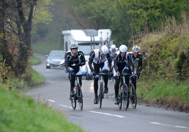 Timmer(Left) gets a bite to eat up Cote de Midhopestones. Kittel bluffs a battle with the gradient. De Backer head down and De Kort smiles his way up.