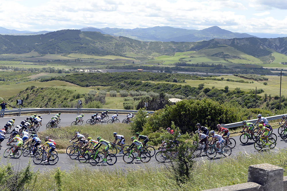 Plenty of beatuful sunlight Italian scenery on today's route. That was until the rain came in again.