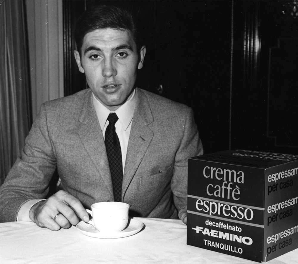 Photo: Merckx looking effortlessly cool with an espresso. Credit: Cycling Weekly Archive. 