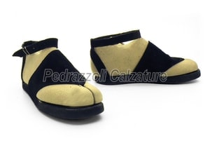 Sandali, Calzari e Pantofole