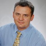 Görcsi János  - plasztikai sebész