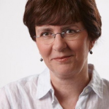 Várszegi Dalma  Phd - bőrgyógyász