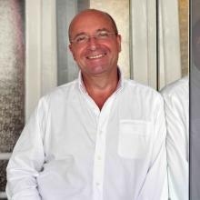 Juhász Péter - plasztikai sebész