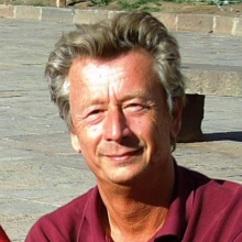 Timár Tibor - fül-orr-gégész