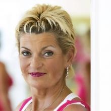 Davis Bajzák Erika - gyógytornász