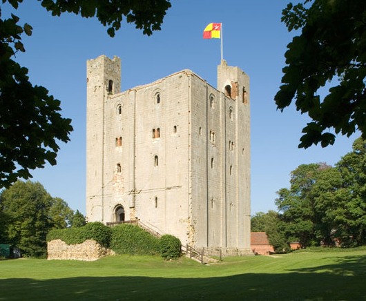Hedingham_Castle