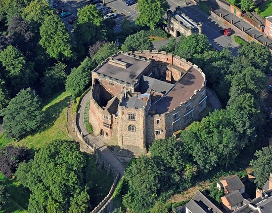 tamworth-castle