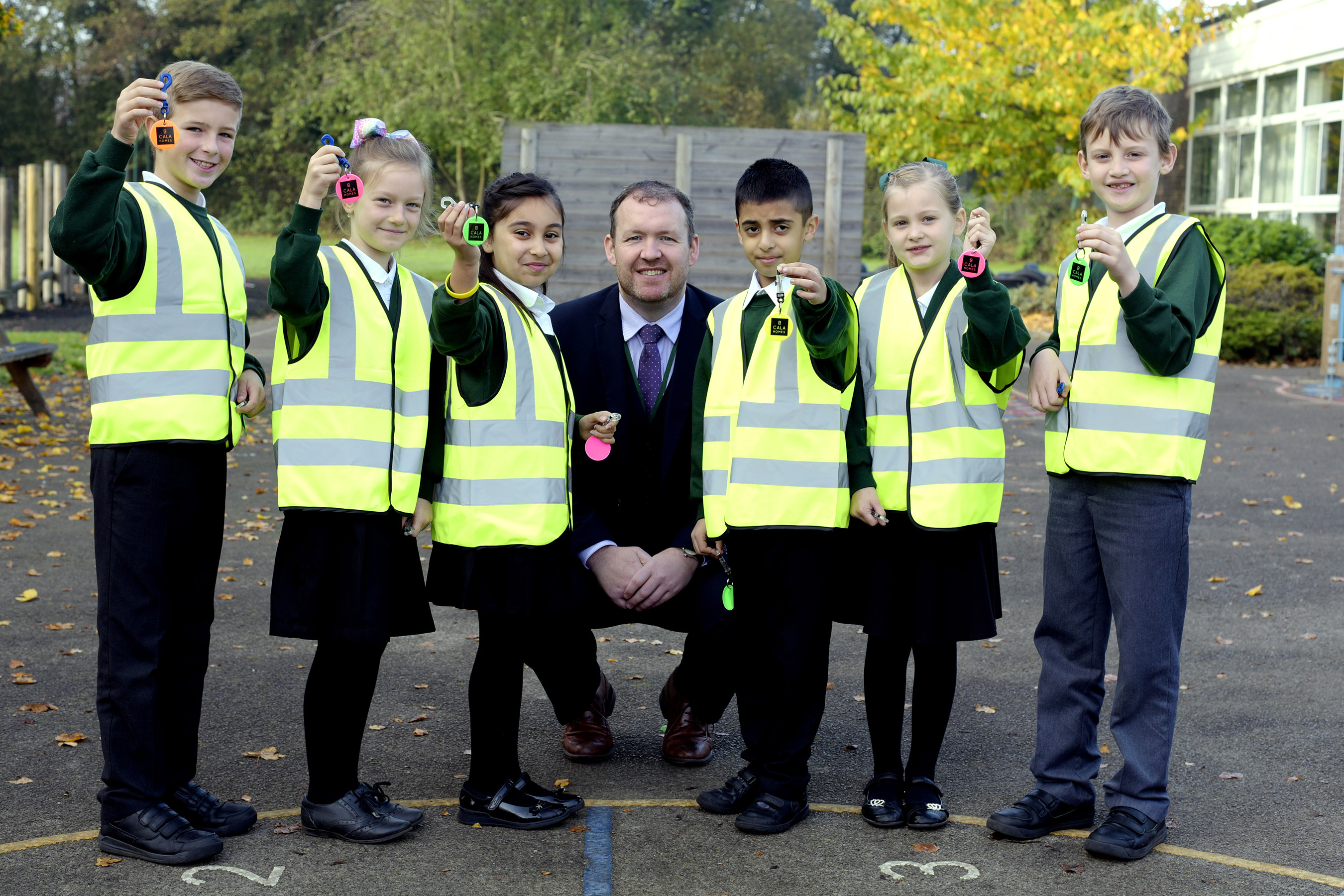 Staines housebuilder and Woodley primary school join forces for road safety campaign