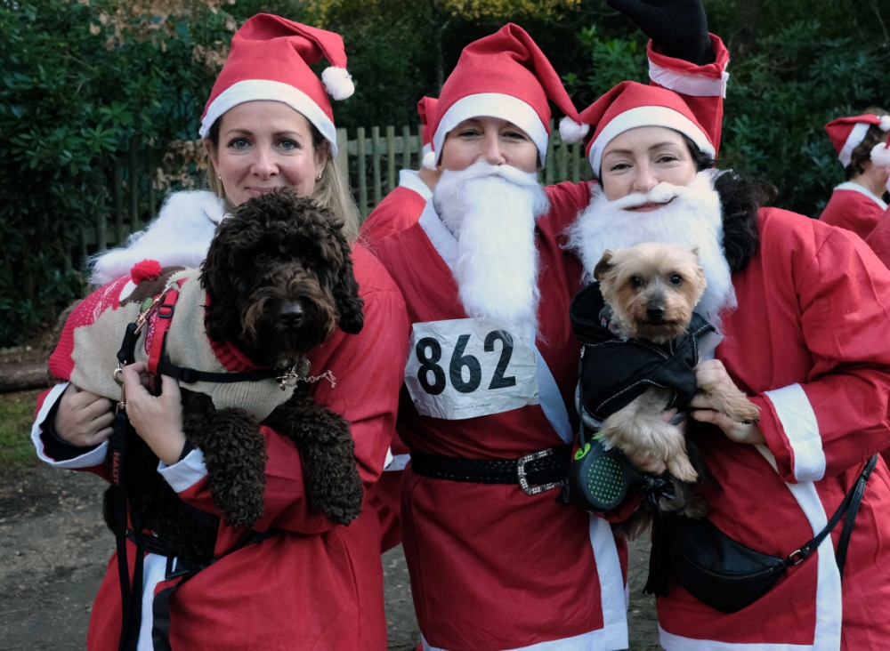 Bracknell Santa Dash raises more than £25,000 for charity