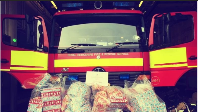 Berkshire firefighters to raise funds for children  in hospital this Christmas