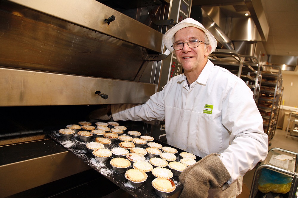 Tilehurst bakers busy cooking thousands of mince pies this Christmas