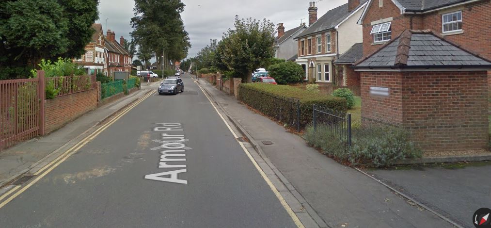 Teenage girl seriously injured in Tilehurst hit and run