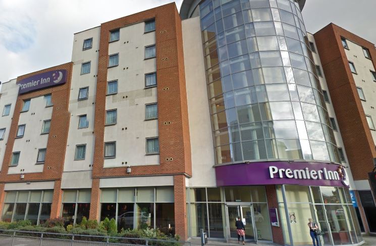 Reading hotel defends licence in tense council meeting over failing at risk children
