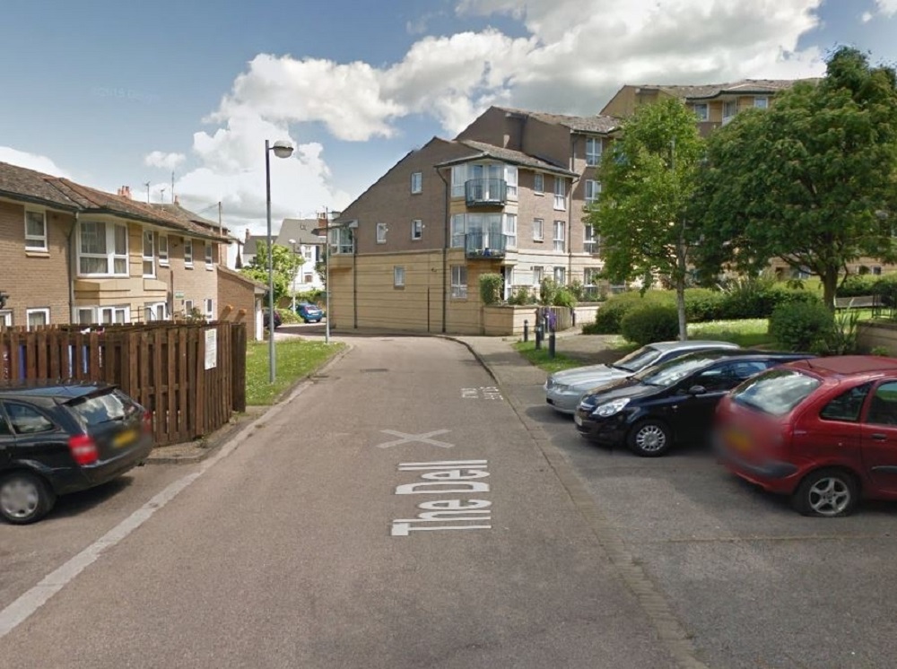 Firefighters called to acid spillage at home in Reading