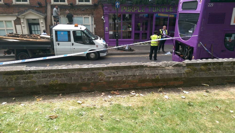 buscrash_2
