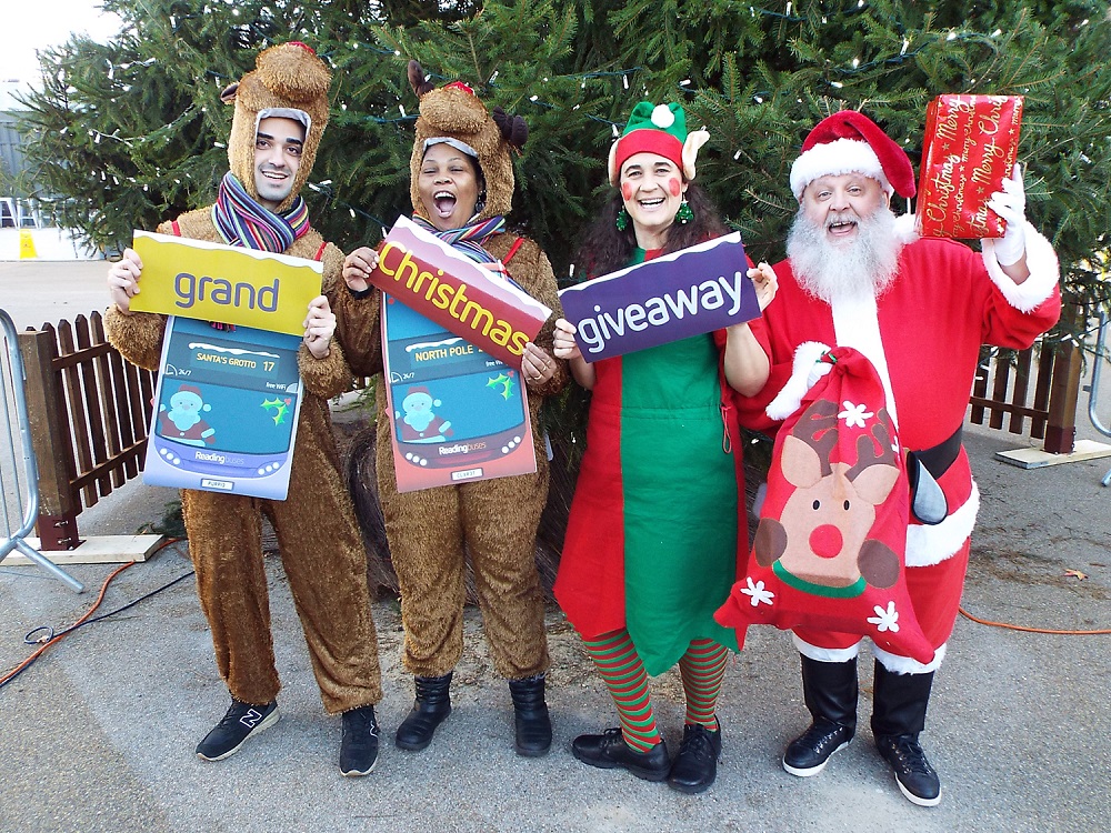 Win shopping vouchers, panto tickets and free travel in Reading this Christmas