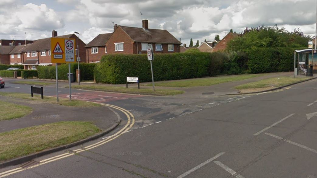 Reading man arrested after teenager stabbed with pen knife