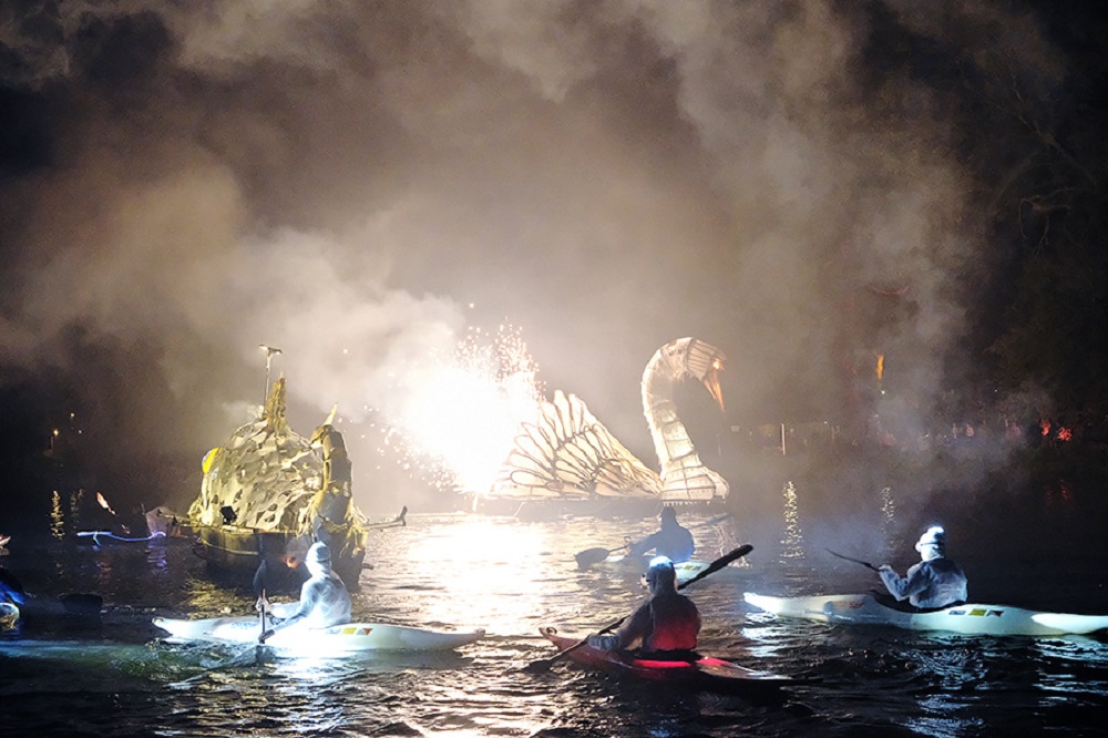 Gallery-WalkthePlank2