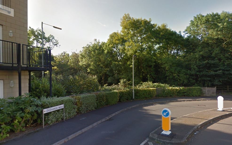 Masked men steal money from teenager at knifepoint in Shinfield robbery