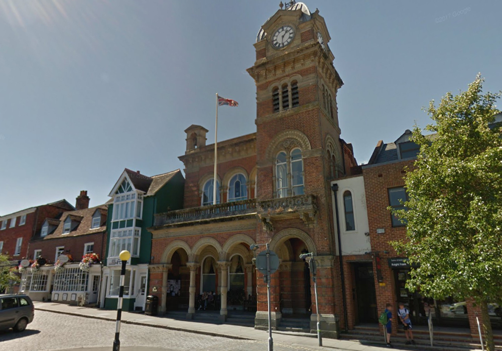 Hungerford Town Council considering a Neighbourhood Plan