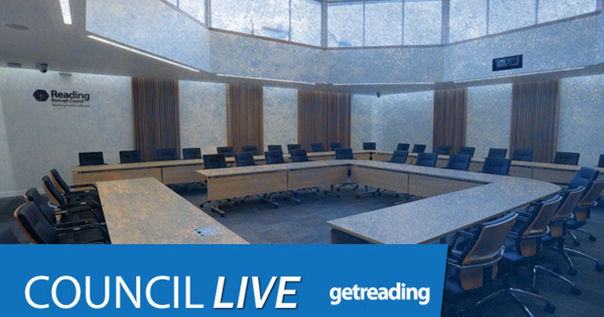 Live updates as Reading council bosses discuss MRT plans, bus services and budget cuts