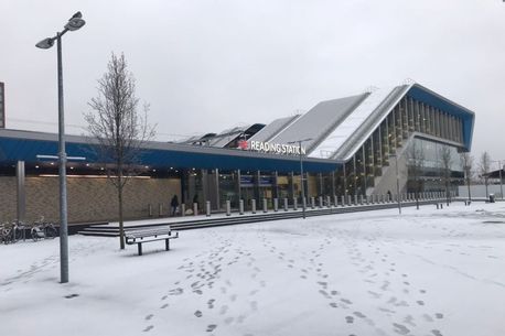 Recap as snow falls across Reading and Berkshire