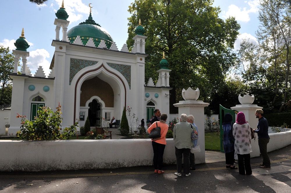 Woking-Mosque-290118