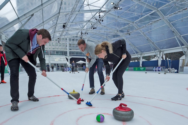 Entries open for curling and ice Hockey tournaments at Ice Rink Canary Wharf