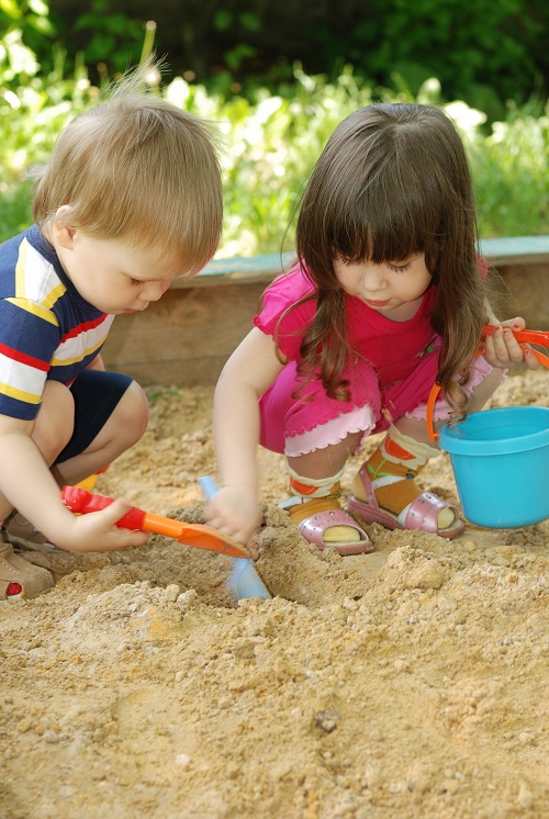 Discover Sand Art activities in Lower Earley