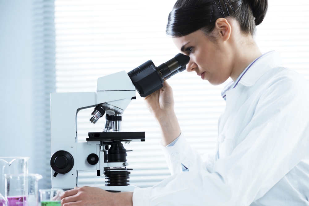 Women in Reading risking their lives by skipping smear tests