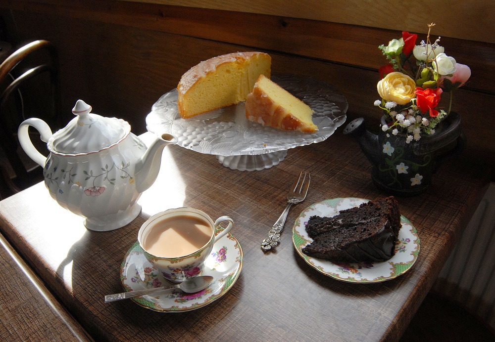 11 Berkshire spots to enjoy afternoon tea with your mum getreading