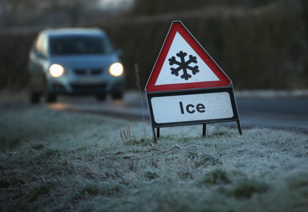 Recap traffic and travel updates for Berkshire as cold blast leaves roads icy