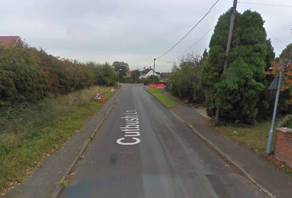 Ten cars damaged after arson in Shinfield