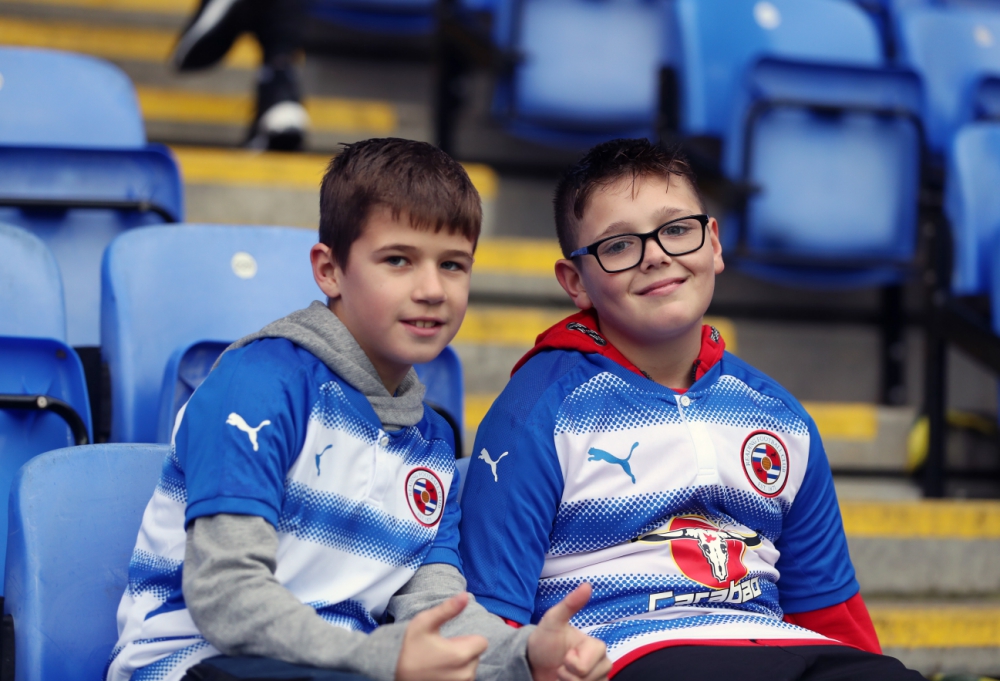 Reading FC fan gallery from the Millwall defeat
