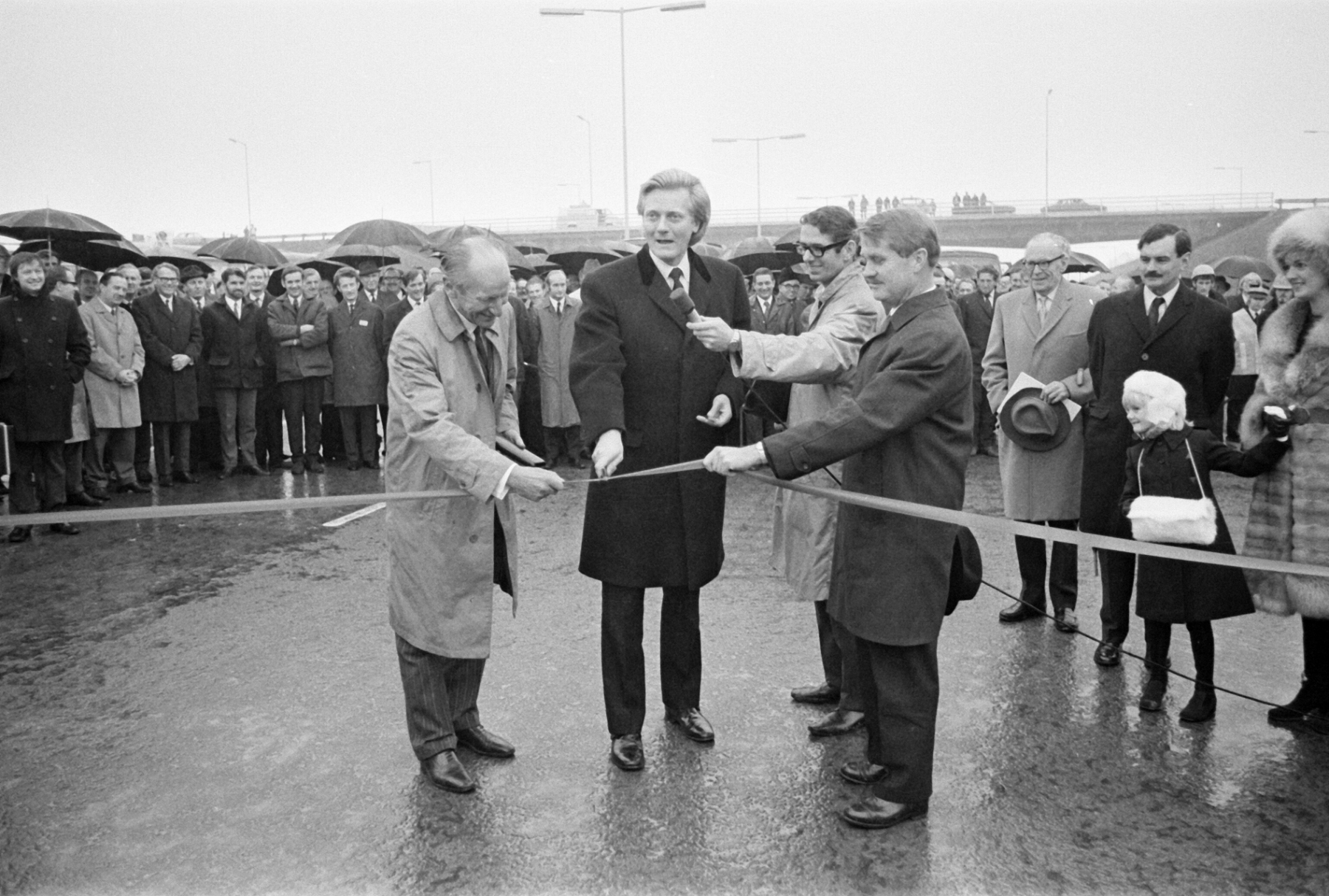 In pictures: the construction of the M4 in Berkshire