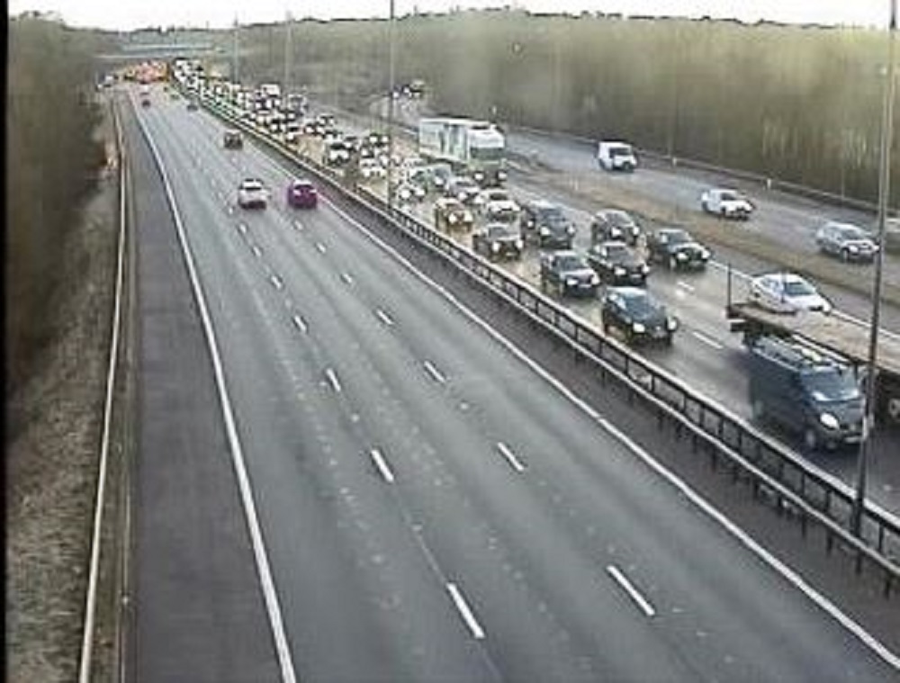 Recap updates as two cars crash on the M4