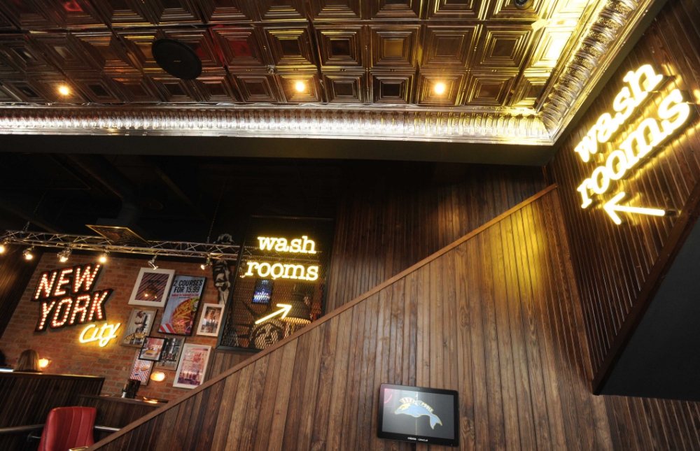 TGI-Fridays-Bracknell-Lexicon-_280218--4-