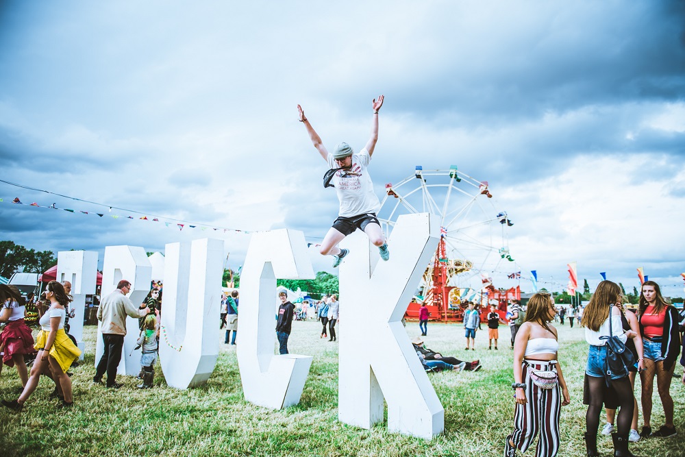 George Ezra and Jake Bugg to headline Truck Festival 2018