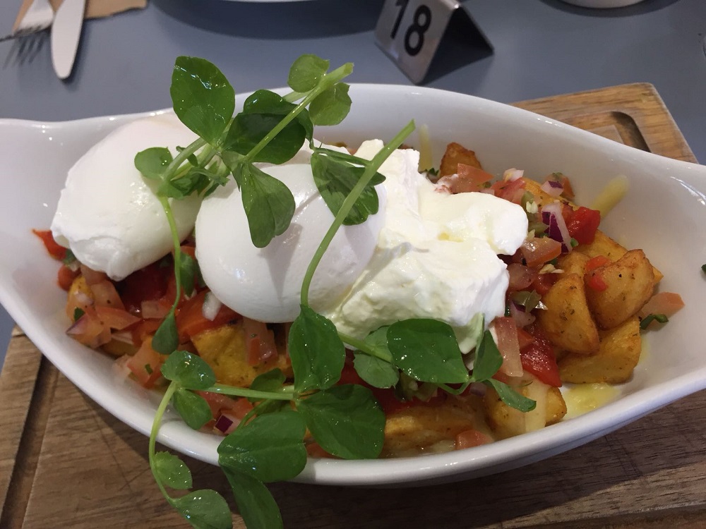 kmt_bkr_010218_yolkrestaurant_11