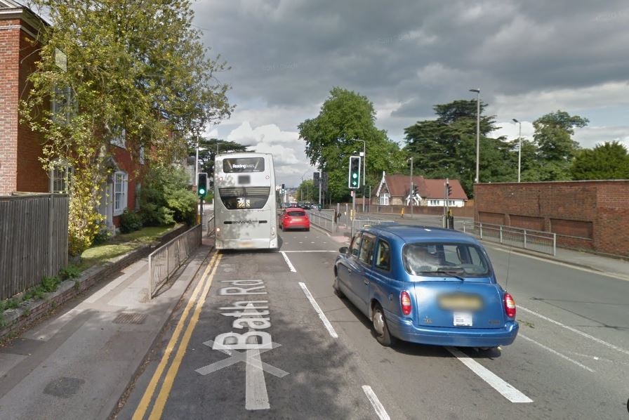 Bath Road lanes closed for third set of water  works in six months