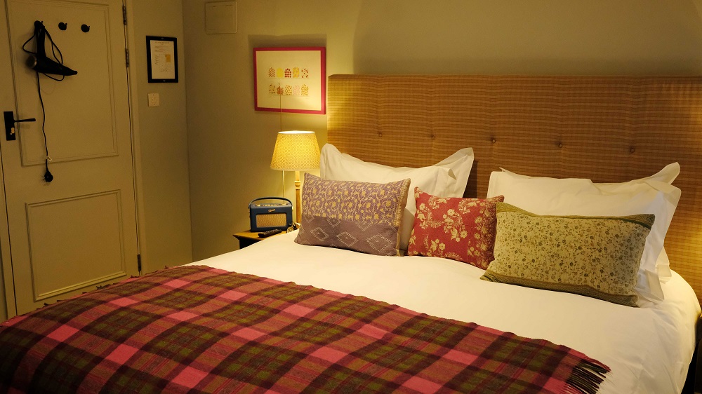 Bel---Dragon-first-look-rooms-_280218--28-