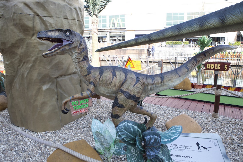 Attend dino school, see amazing cosplay and more fun things to do in Reading this weekend