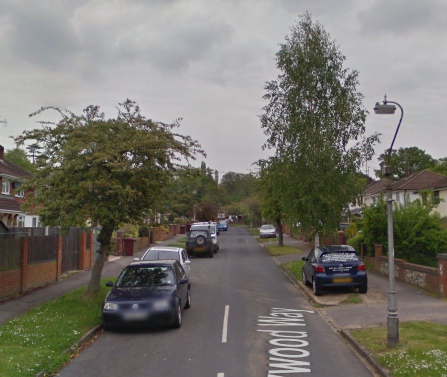 Dad warns neighbours after Tilehurst home burgled while family slept