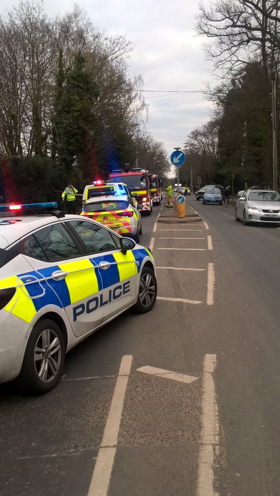Major road reopens following house fire in Winnersh