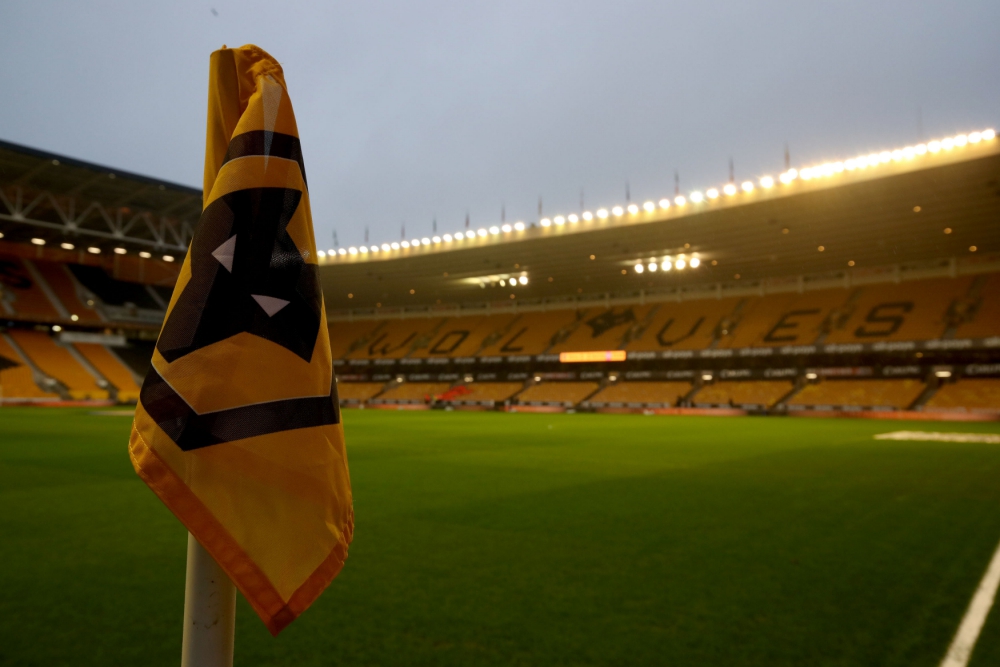 Find out if snow will postpone Wolves v Reading FC